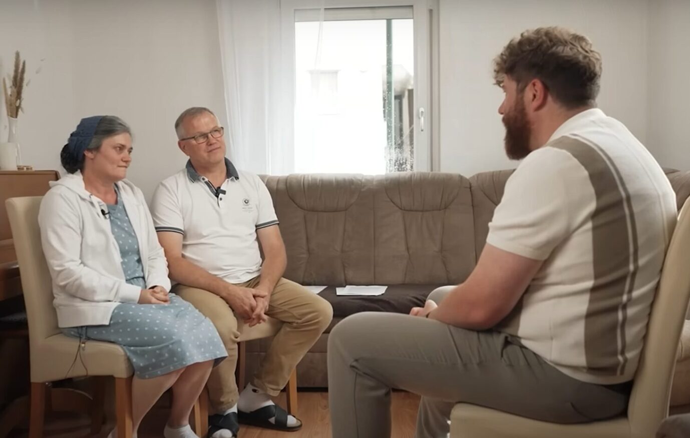 Die JUNGE FREIHEIT hat Familie Klassen für eine fesselnde Reportage besucht. Screenshot: JF