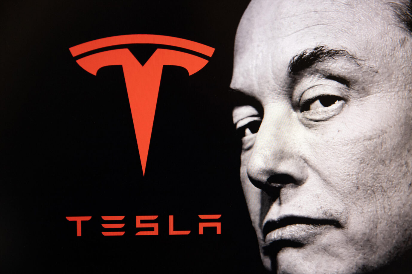 Der Tesla-Konzern von Elon Musk kämpft aktuell mit großen Problemen.