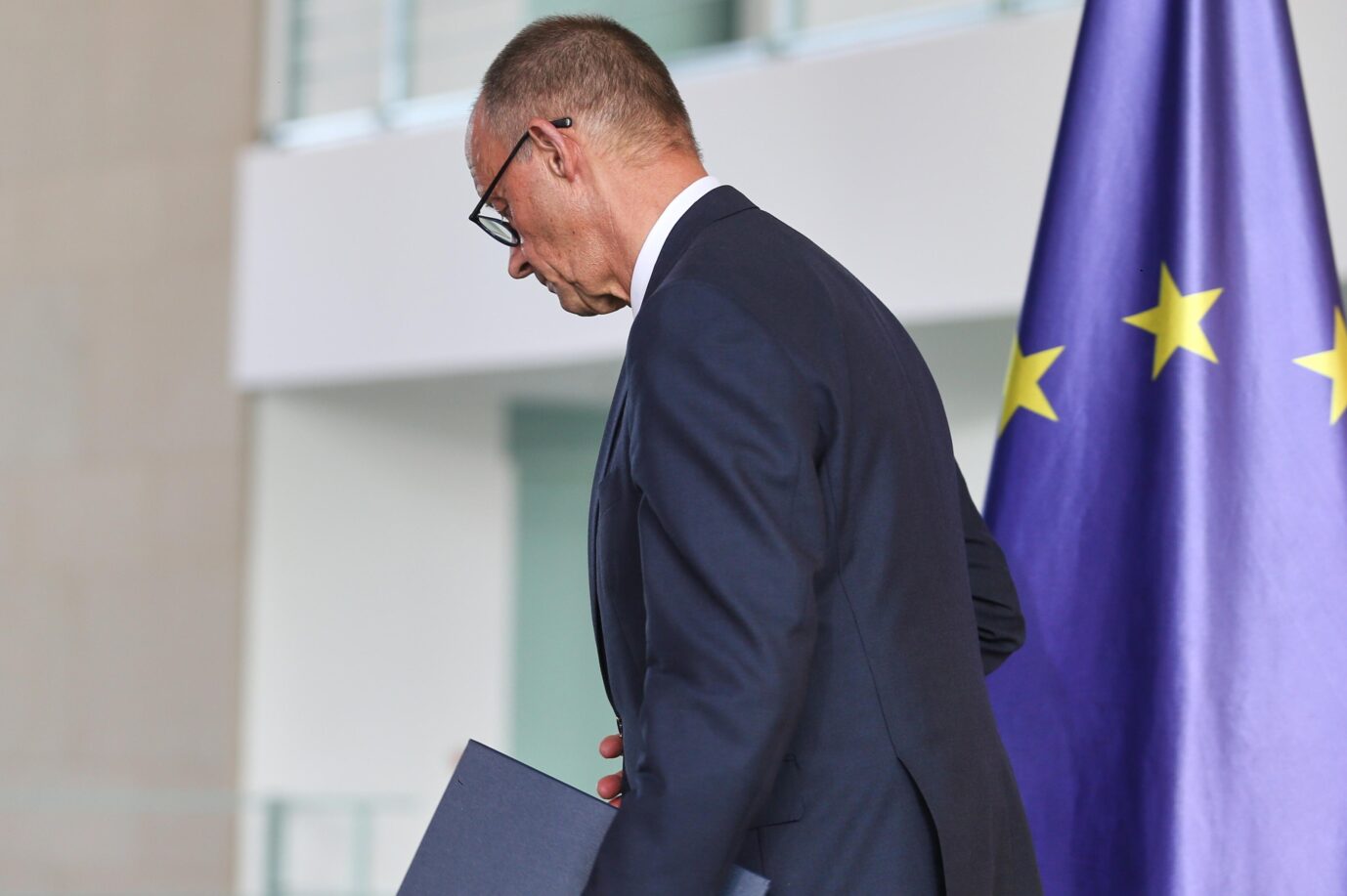 Zieht den Unmut der CDU/CSU-Abgeordneten wegen Israel auf sich: Bundeskanzler Friedrich Merz.