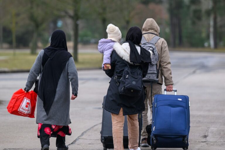 Nur wenige Asylbewerber werden aus Dublin-Zentren abgeschoben.