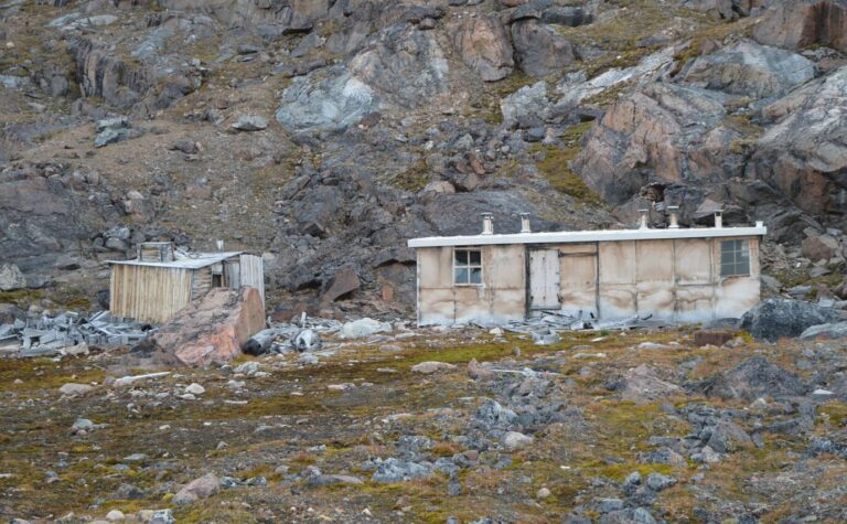 Die Wetterstation "Haudegen" auf der norwegischen Inselgruppe Spitzbergen.