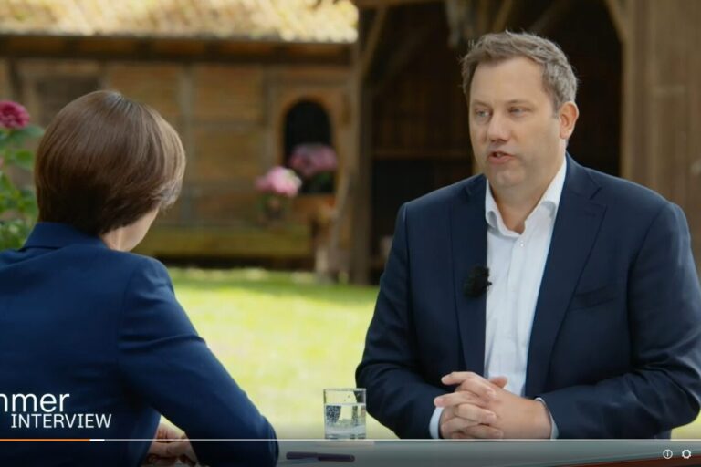 Finanzminister Lars Klingbeil am Sonntag beim ZDF-Sommerinterview.
