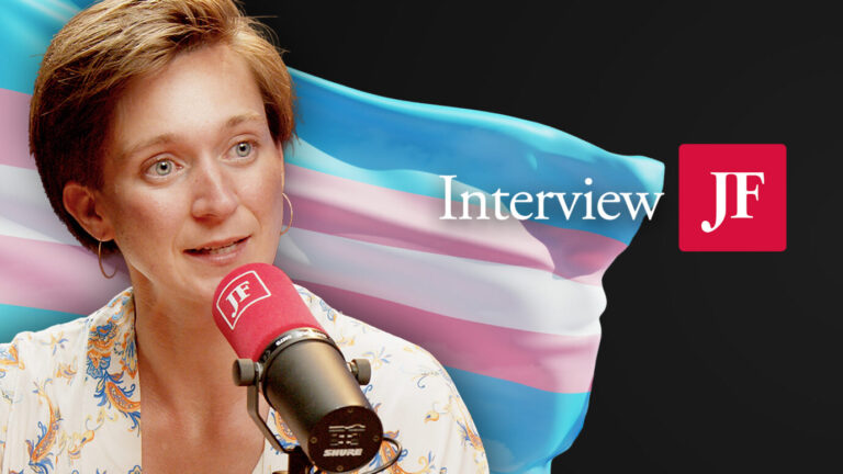 Das Bild zeigt Sophie Ben James bei JF-TV. Inzwischen fühlt sie sich wohl als Frau.