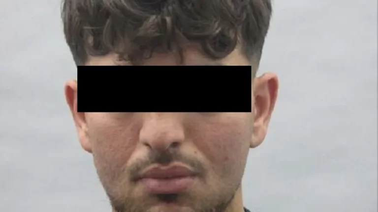 Dieser Syrer soll in der Straßenbahn das US-Model attackiert und mit einem Messer schwer verletzt haben. Foto: Polizei Dresden/Langhammer, Denny