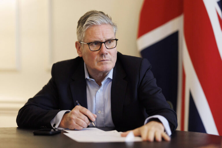 Das Bild zeigt Großbritanniens Premierminister Keir Starmer von der Labour-Partei.
