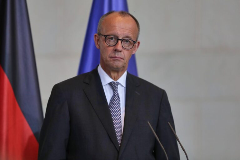 Spaltet mit seiner Entscheidung die eigene Partei: Bundeskanzler Friedrich Merz (CDU). Foto: IMAGO / dts Nachrichtenagentur
