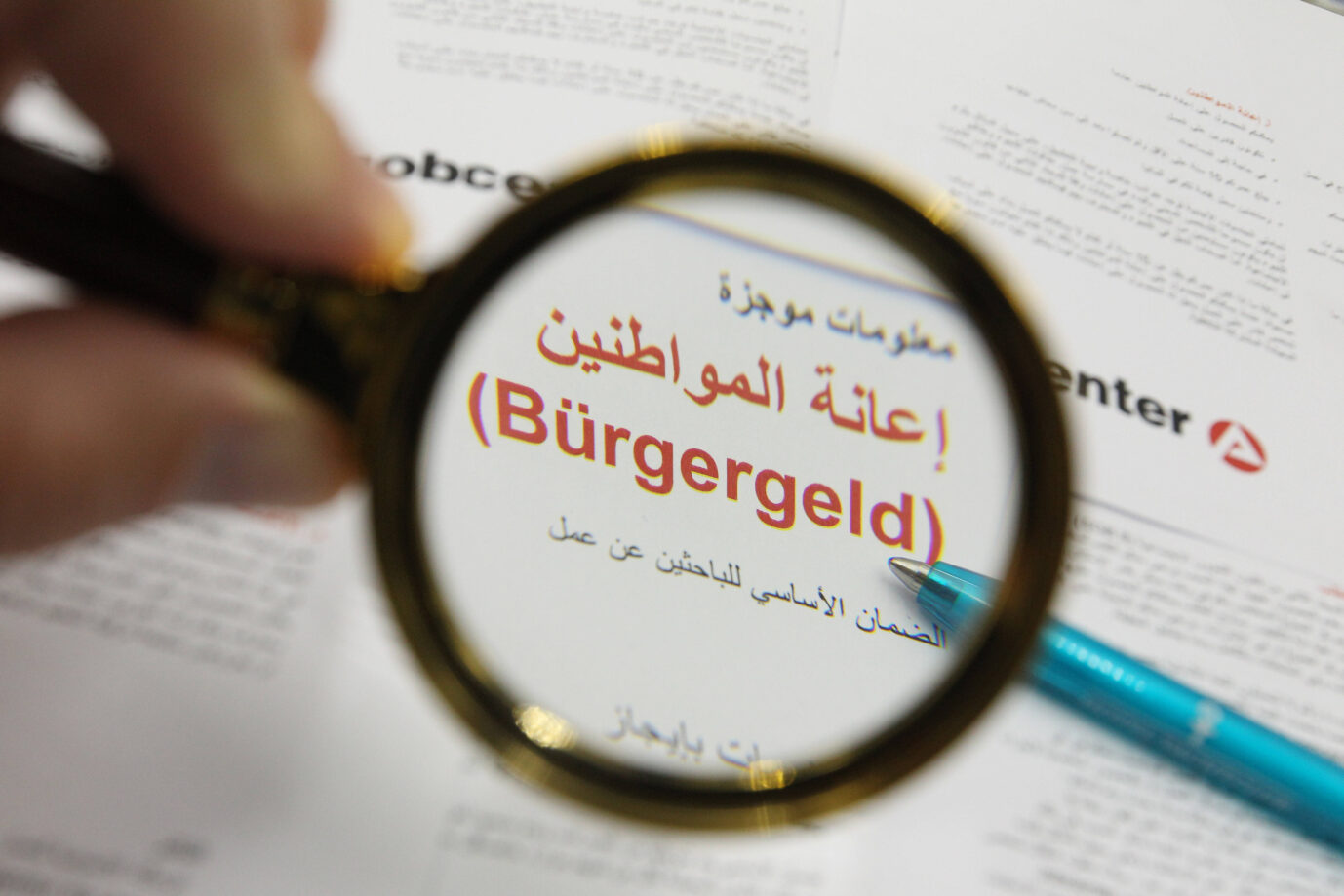Ein Bürgergeldantrag auf Arabisch. Mohammed steht vor Michael auf der Liste der häufigsten Bezieher.