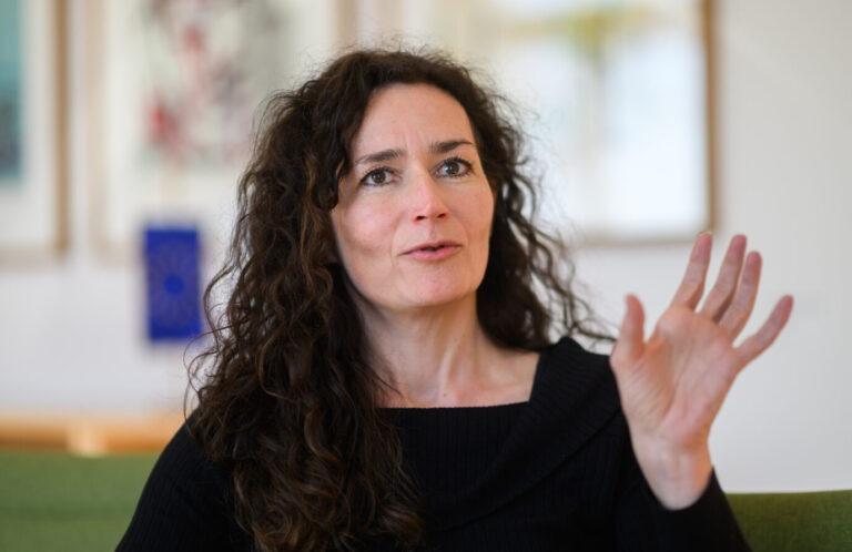 Sachsens Justizministerin Constanze Geiert (CDU): „Den Menschen, die geschützt werden sollten, ist mit diesem Gesetz ein Bärendienst erwiesen worden.“ Kontext ist die "Transfrau" Sven Liebich. (Themenbild)