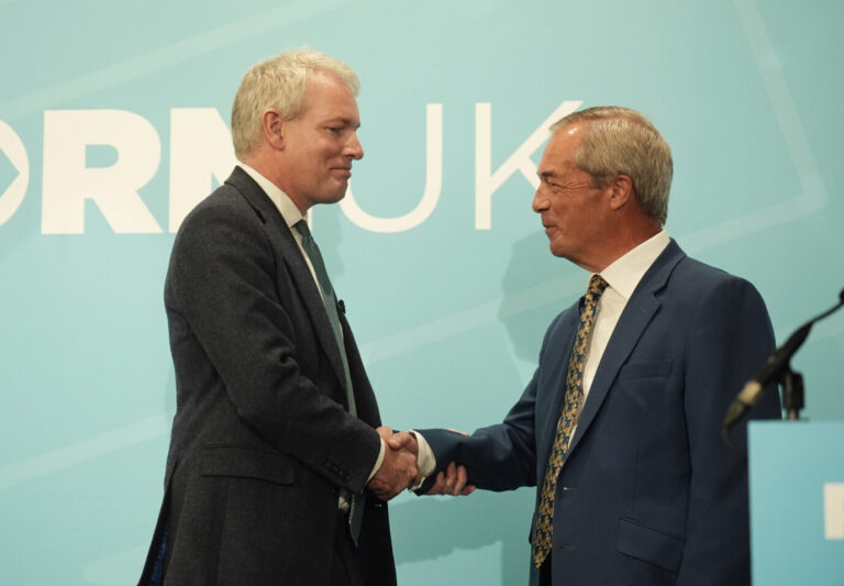 Ex-Tory Danny Kruger (l.) und Reform-UK-Chef Nigel Farage: Ein prominenter Wechsel. (Themenbild)