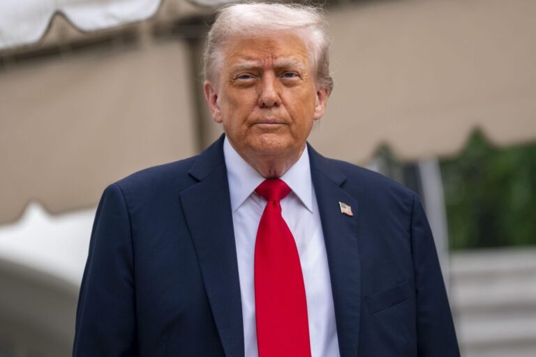 Antifa als Terrororganisation: US-Präsident Donald Trump vor seinem Abflug zum Staatsbesuch nach Großbritannien.