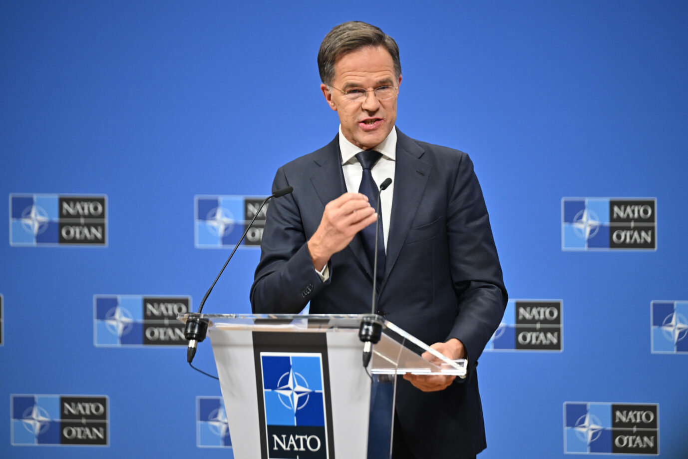 Nato-Generalsekretär Mark Rutte bei einer Pressekonferenz am Montag
