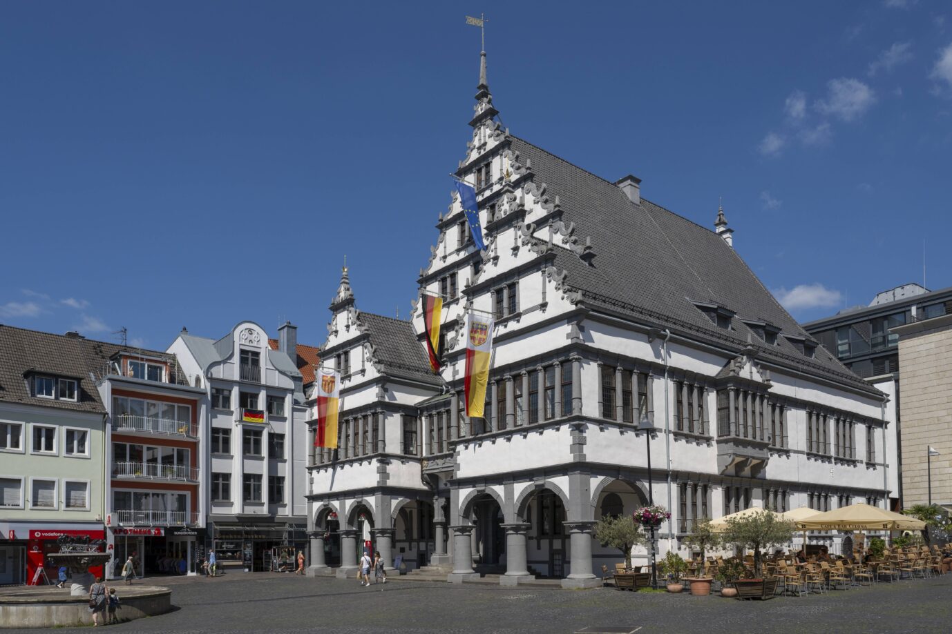 Das Rathaus in Paderborn. Im Integrationsrat ist die AfD nun stärkste Kraft.