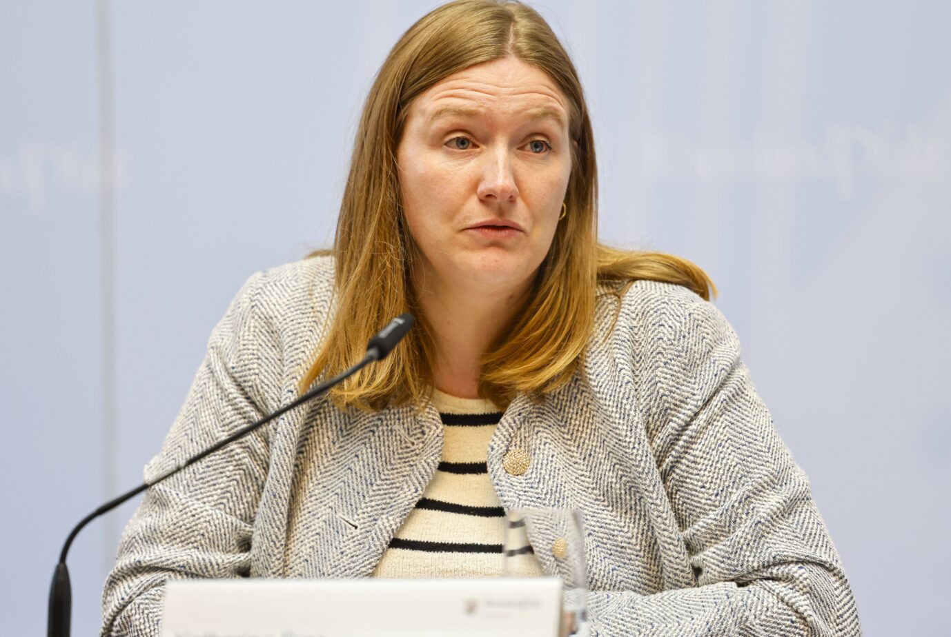 Integrationsministerin Katharina Binz (Grüne) stoppte die Abschiebung zum Ärger des Landkreises.