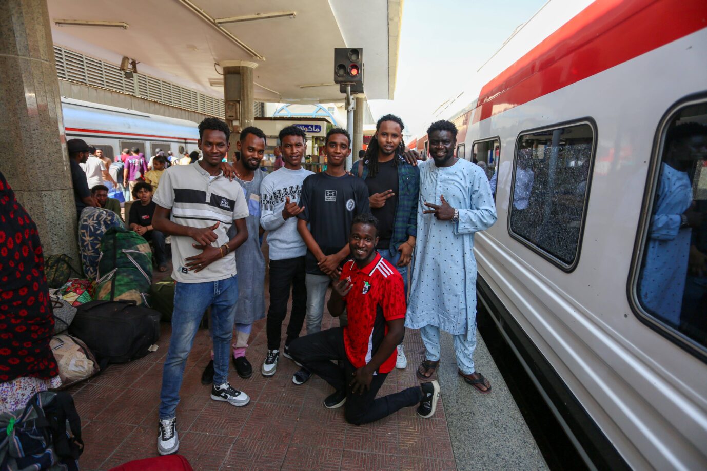 Sudanesen vor ihrer Abreise in die Heimat: Seit Jahresbeginn repatriierte Ägypten 190.000 Staatsbürger ins südlich gelegene Nachbarland. (Themenbild)