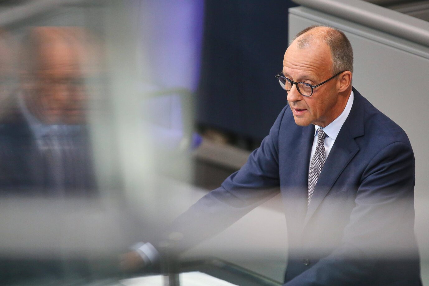 Berlin, Deutschland, 24.09.2025: Deutscher Bundestag: 27. Bundestagssitzung - Haushaltswoche: Bundeskanzler Friedrich Merz CDU spricht in der Generaldebatte *** Berlin, Germany, 24 09 2025 German Bundestag 27 Bundestag session Budget week Federal Chancellor Friedrich Merz CDU speaks in the general debate Copyright: xdtsxNachrichtenagenturx dts_84095