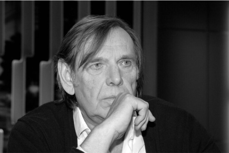 Franz Josef Wagner, Boulevard-Journalist, aufgenommen am 10.01.2011 während der Aufzeichnung der RBB-Talksendung "Thadeusz" in Berlin. Die Sendung wird am 25.01.2011 ausgestrahlt. Foto: Karlheinz Schindler