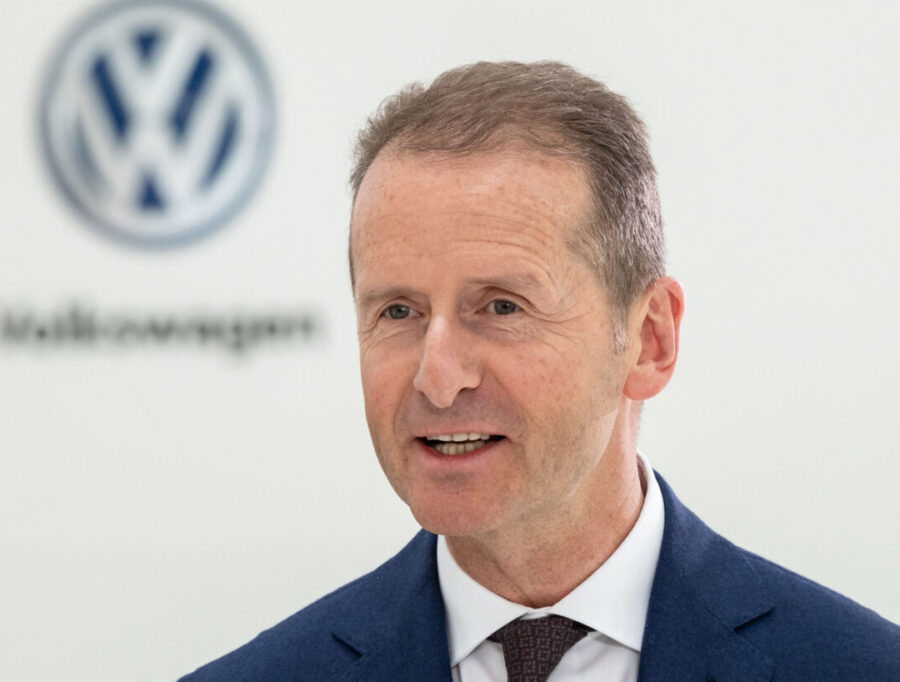 Kassiert im großen Stil weiter: Der geschaßte VW-Chef Herbert Diess. Foto: picture alliance/dpa | Peter Steffen
