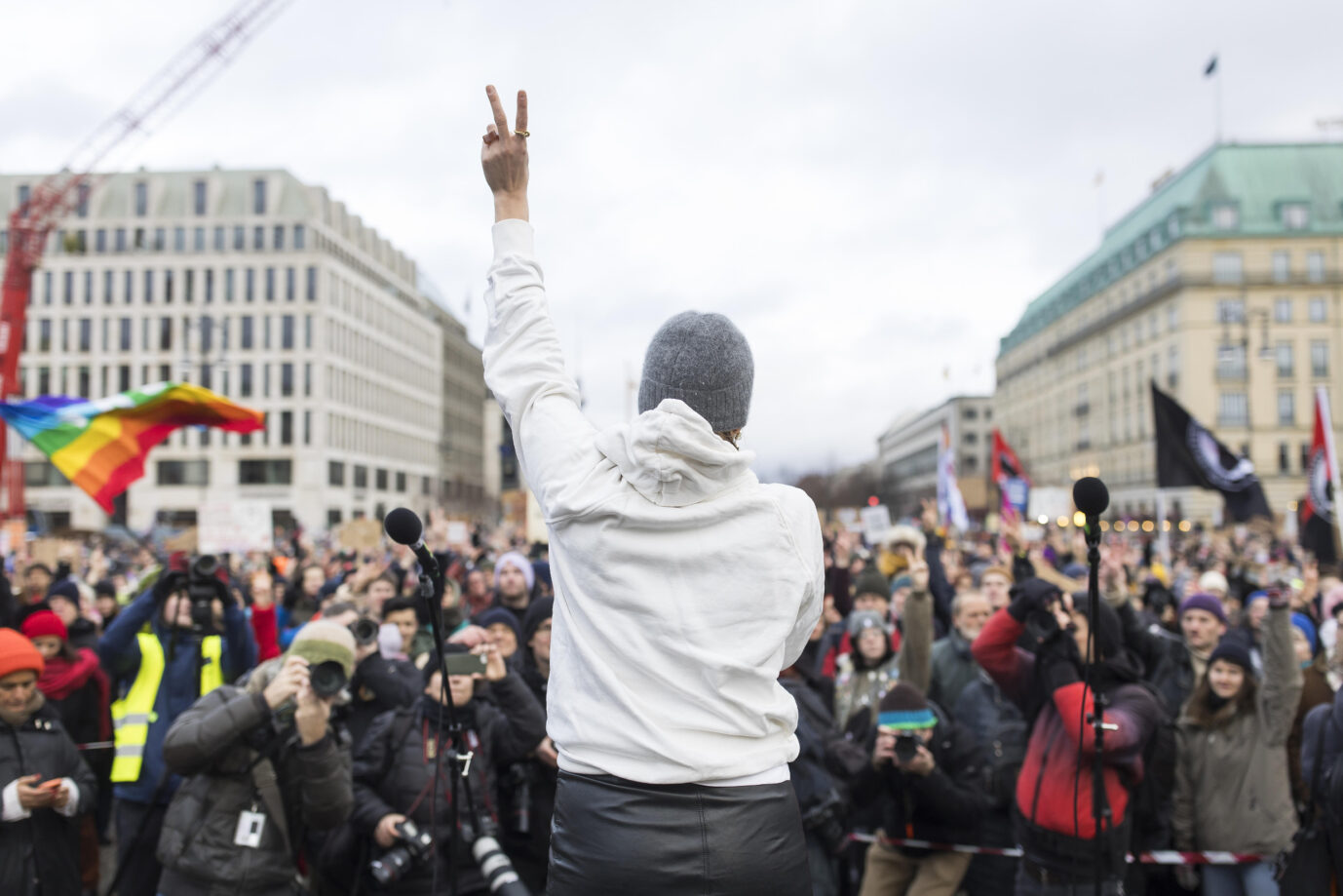Tausende NGO stehen unter Beobachtung des Verfassungsschutzes. Symbolbild: picture alliance / PIC ONE | Ben Kriemann