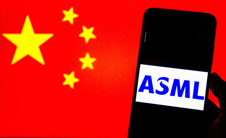 Dem Halbleiter-Hersteller ASML kommt im Handelskonflikt mit China eine besondere Rolle zu (Symbolbild).