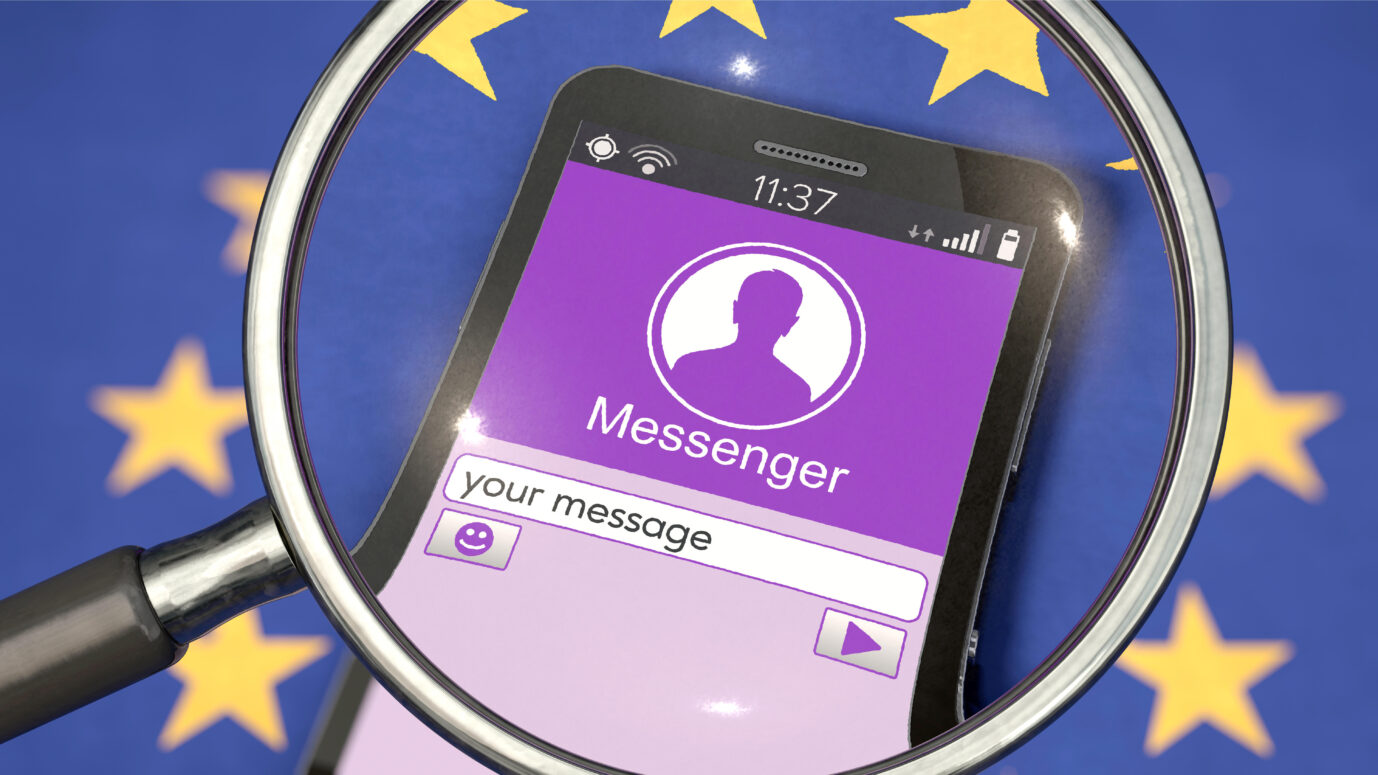 Deutschland. Symbolbild zum Thema Chatkontrolle, Überwachung von Messengerdiensten usw. in der EU. Foto: picture alliance / Zoonar | DesignIt