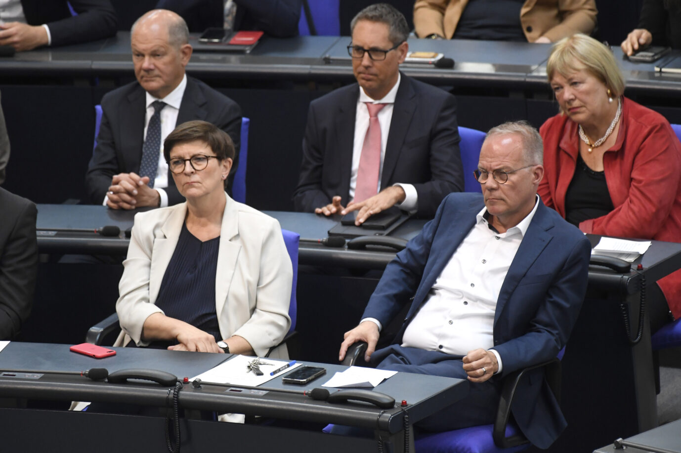 Die SPD Fraktion in der 3. Sitzung des 21. Deutschen Bundestages im Reichstagsgebäude. Berlin, 14.05.2025. Für den Kanzler gibt es keinen Jubel.