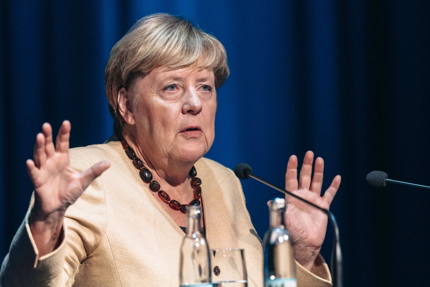 Sieht einen Zusammenhang zwischen Corona und dem Krieg in der Ukraine: Ex-Kanzlerin Angela Merkel (CDU). Foto: picture alliance / Geisler-Fotopress | Michael Kremer
