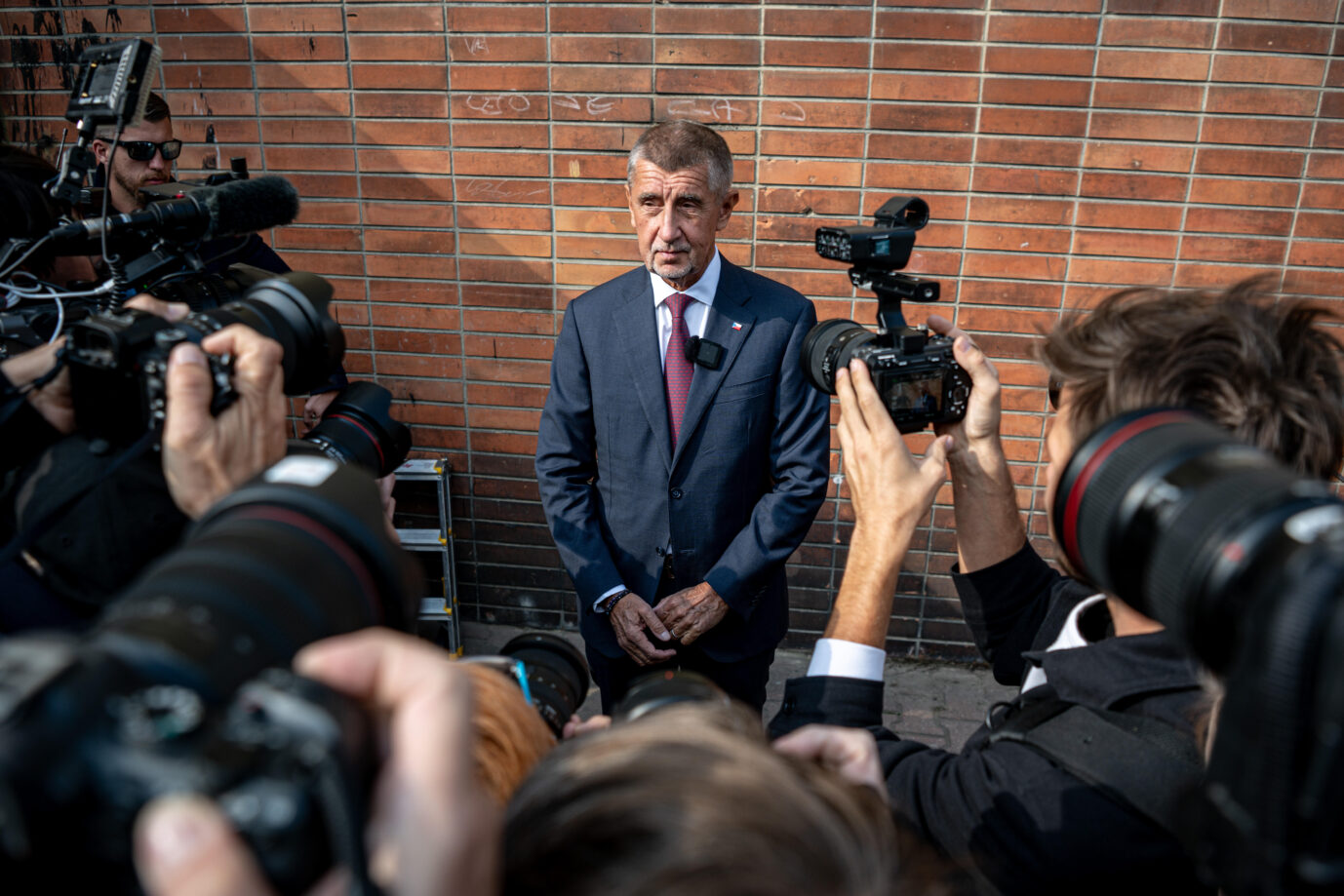 OSTRAVA, CZECH REPUBLIC - OCTOBER 03 : Andrej Babis, leader of the ANO movement, gives an interview during the parliamentary elections in Ostrava, Czech Republic on October 3, 2025. The general elections in the Czech Republic will be held on 3 and 4 October 2025. Lukas Kabon / Anadolu Wahl in Tschechien