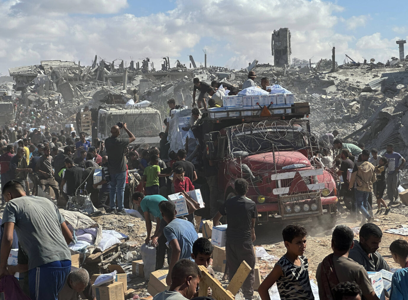 EU. Hier, beim Grenzübergang Rafah, will die EU Grenzschutz sicherstellen. Foto: picture alliance / SIPA | Apaimages