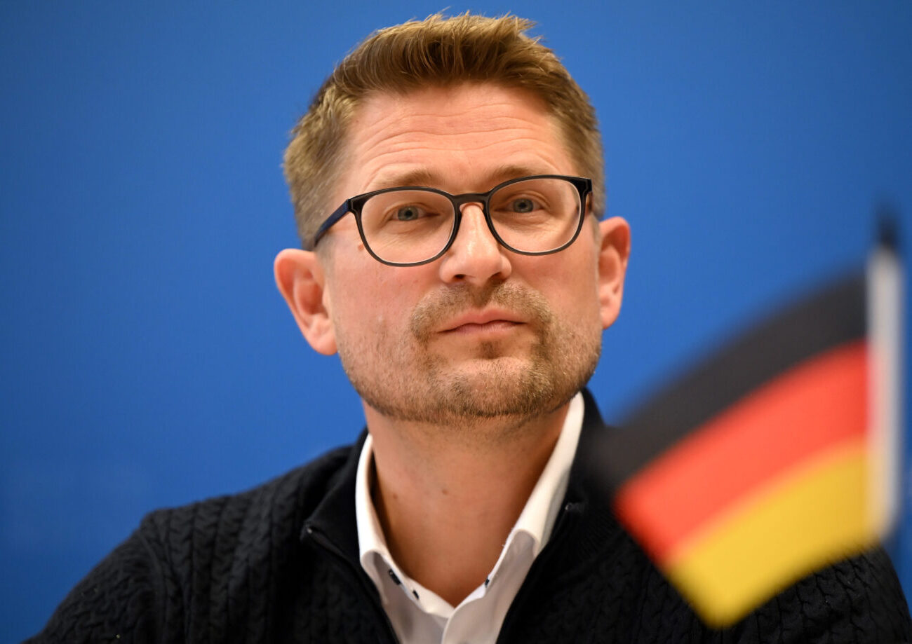 René Springer, Landesvorsitzender der AfD Brandenburg: Die Evangelische Kirche habe „in diesem Land versagt“
