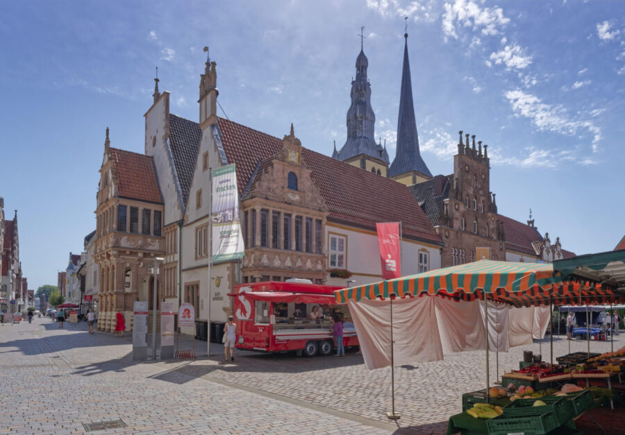 Das Rathaus von Lemgo. In der Stadt spielt der Fall der Mietnomaden.