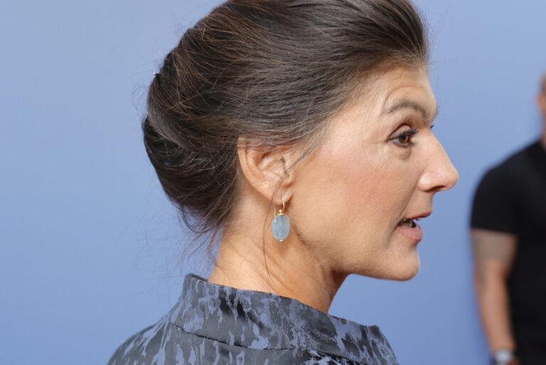 BSW-Umbenennung: Verschwindet nur der Name oder auch Sahra Wagenknecht als Person?