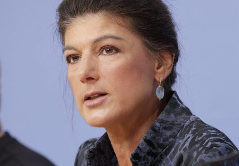 Im Moment weiß niemand, ob Sahra Wagenknecht, das BSW verläßt.