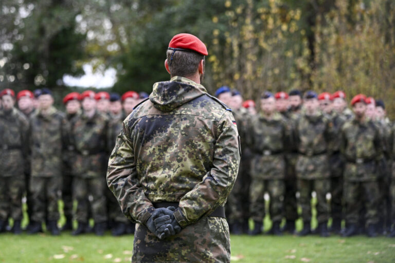 Appell von Rekruten der Bundeswehr im sachsen-anhaltinischen Burg am 24. Oktober.