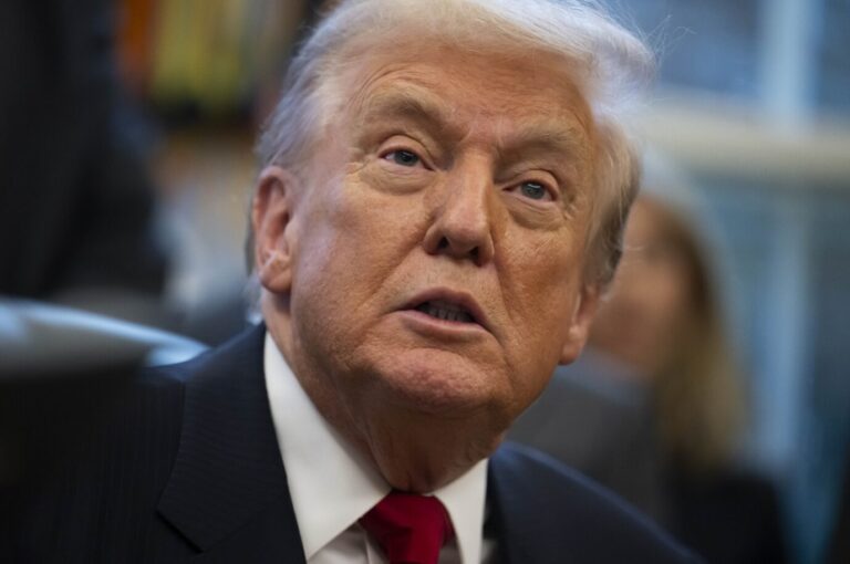 Hat US-Präsident Donald Trump etwas von Jeffrey Epsteins Machenschaften gewußt?