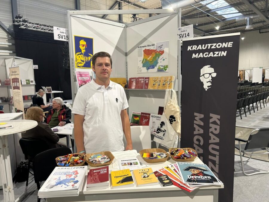 Der Stand der Krautzone ist direkt in der Nähe der großen Bühne. 