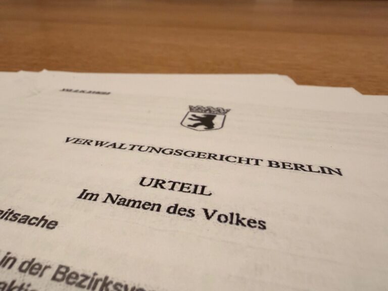 Verwaltungsgericht Berlin: Am Ende war der Vorgang dann doch klarer als die Druckqualität. AfD gewinnt Prozeß. Foto: JF