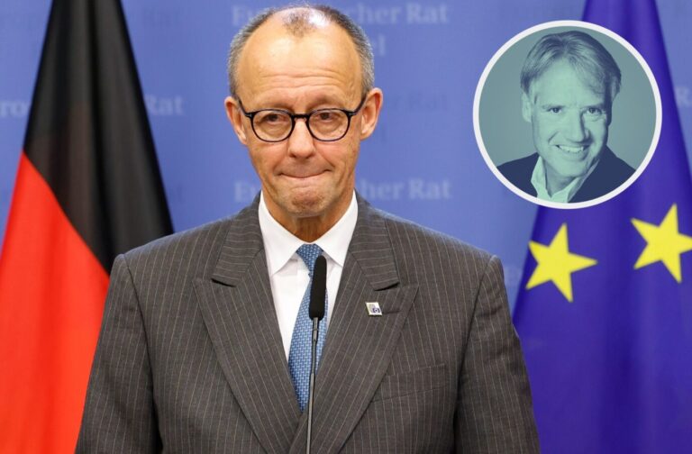 So sehen Verlierer aus: Kanzler Friedrich Merz versucht in der Nacht, seine Niederlage in einen Sieg umzudeuten.