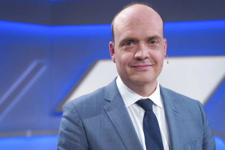 Robin Alexander in der ARD. Foto: picture alliance / Geisler-Fotopress | Jens Krick/Geisler-Fotopress