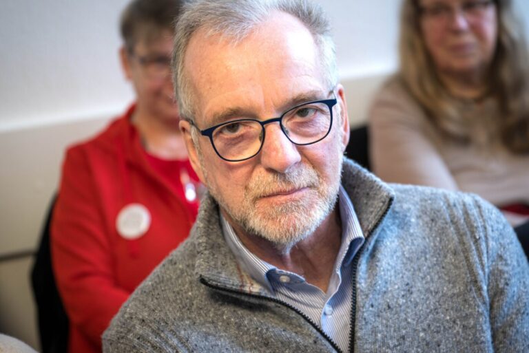 Oldenburgs Ex-Polizeipräsident Johann Kühme (SPD) bei der Gerichtsverhandlung, die er gegen die AfD verlor.