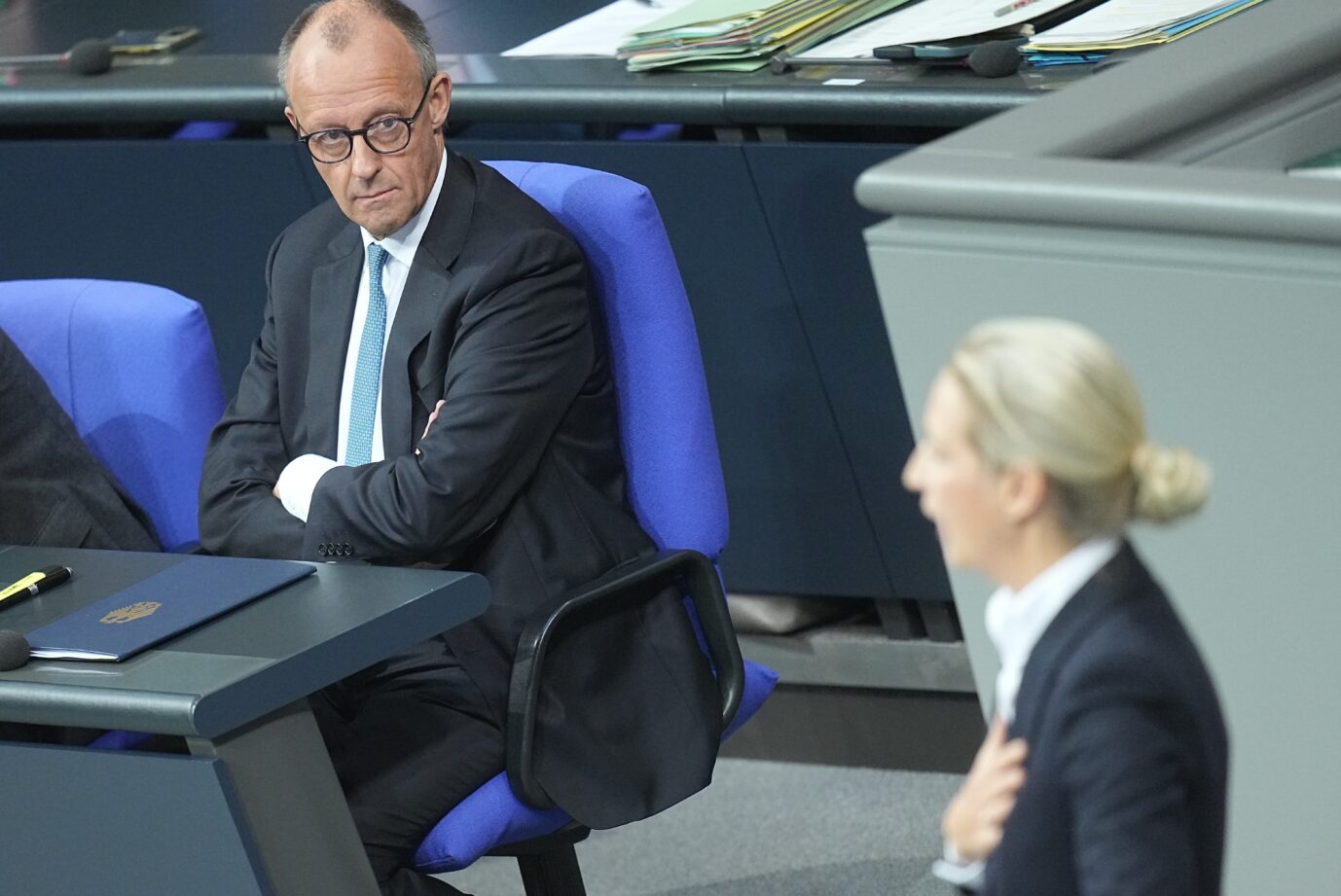 Muß aufpassen, daß ihm die AfD von Alice Weidel in den Umfrage nicht enteilt: CDU-Chef und Bundeskanzler Friedrich Merz.