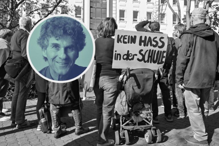 Ein Protest gegen Rassismus und Rechtsextremismus an Schulen in Cottbus: Schlecht gealtert. Ein Brandbrief macht Probleme mit Migration im Bildungswesen deutlich. (Themenbild/Collage)