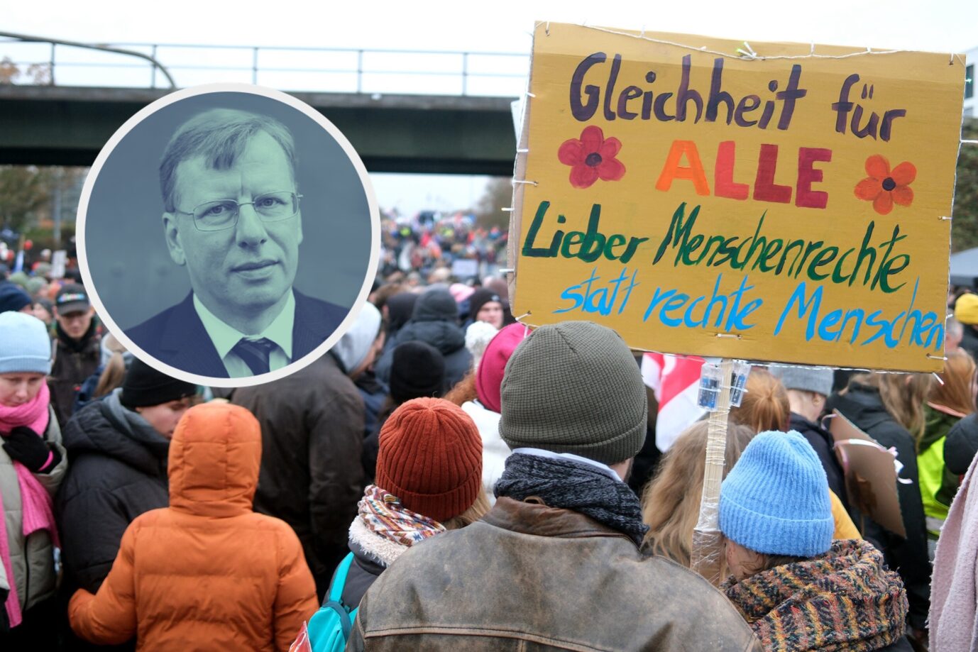 Massenproteste in Gießen Unsere Demokratie. Idiotie. Agonie.