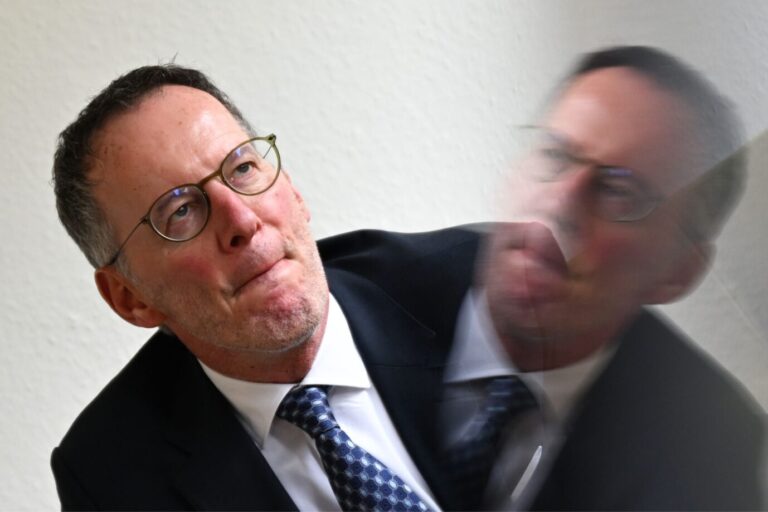 Innenminister Michael Ebling will AfD-Mitglieder aus dem Staatsdienst fernhalten.