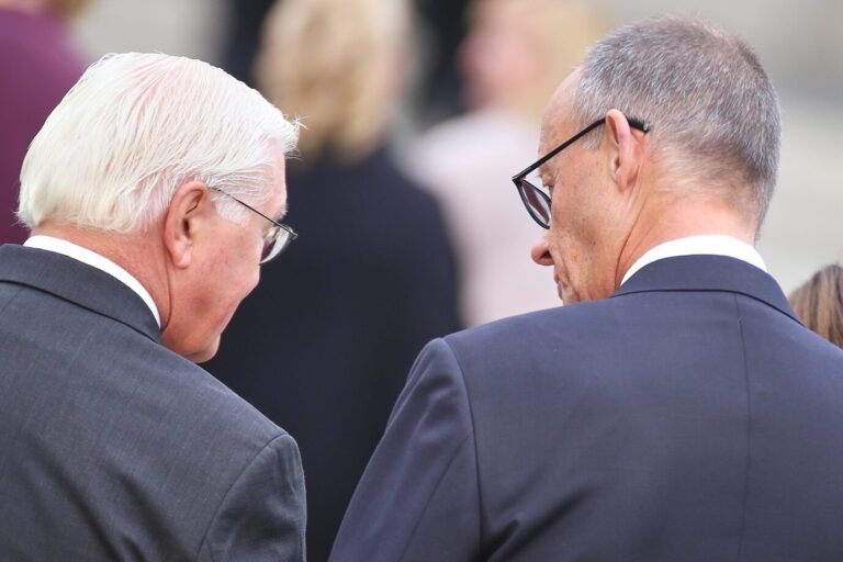 Bundespräsident Frank-Walter Steinmeier und Bundeskanzler Friedrich Merz interessieren sich nicht für die Opfer des linksextremen Terrors.