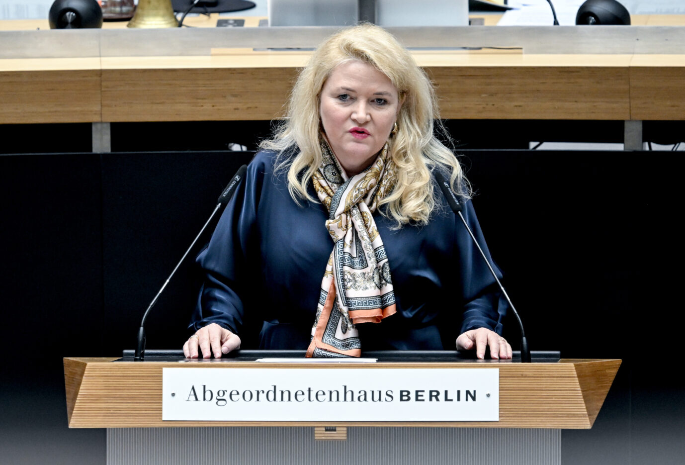 Wirft den anderen Fraktionen Rechtsbruch vor: Kristin Brinker (AfD). Foto: picture alliance/dpa | Britta Pedersen