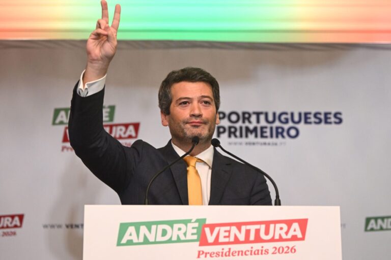 Das Bild zeigt den konservativen portugiesischen Politiker André Ventura. Er wurde Zweiter bei den Präsidentschaftswahlen Mitte Januar.