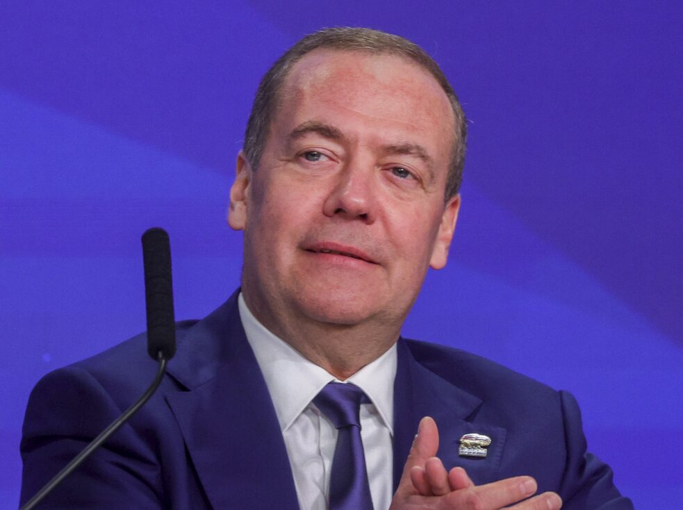 Kann sich eine Entführung und Festnahme des deutschen Kanzlers Friedrich Merz (CDU) vorstellen: Rußlands Ex-Präsident Dimitri Medwedew. Foto: picture alliance / press.media | Shatokhina Natalia