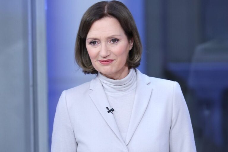 ZDF-Chefredakteurin Bettina Schausten räumt einen Imageschaden des „Heute Journals“ ein.