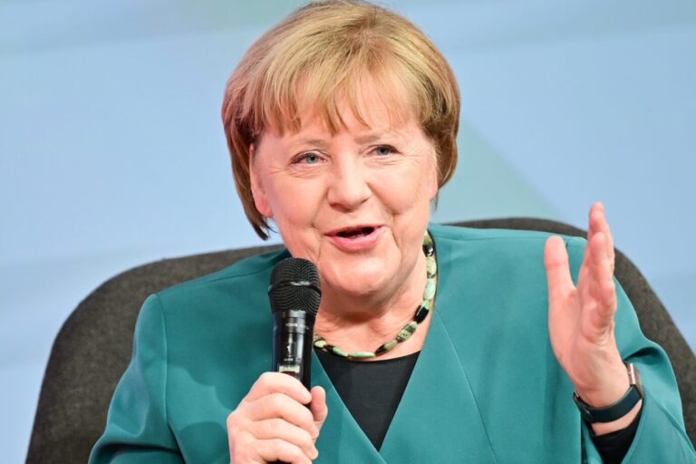 Jetzt geht’s ums Amt der Bundespräsidentin: Angela Merkel kommt zum CDU-Bundesparteitag. Foto: picture alliance/dpa | Sebastian Christoph Gollnow