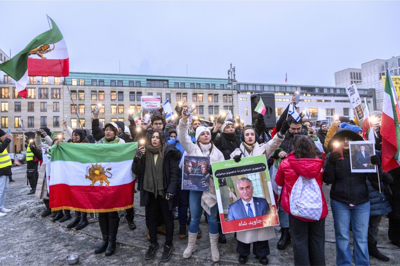 Demo von Exil-Iranern Mitte Januar am Brandenburger Tor in Berlin